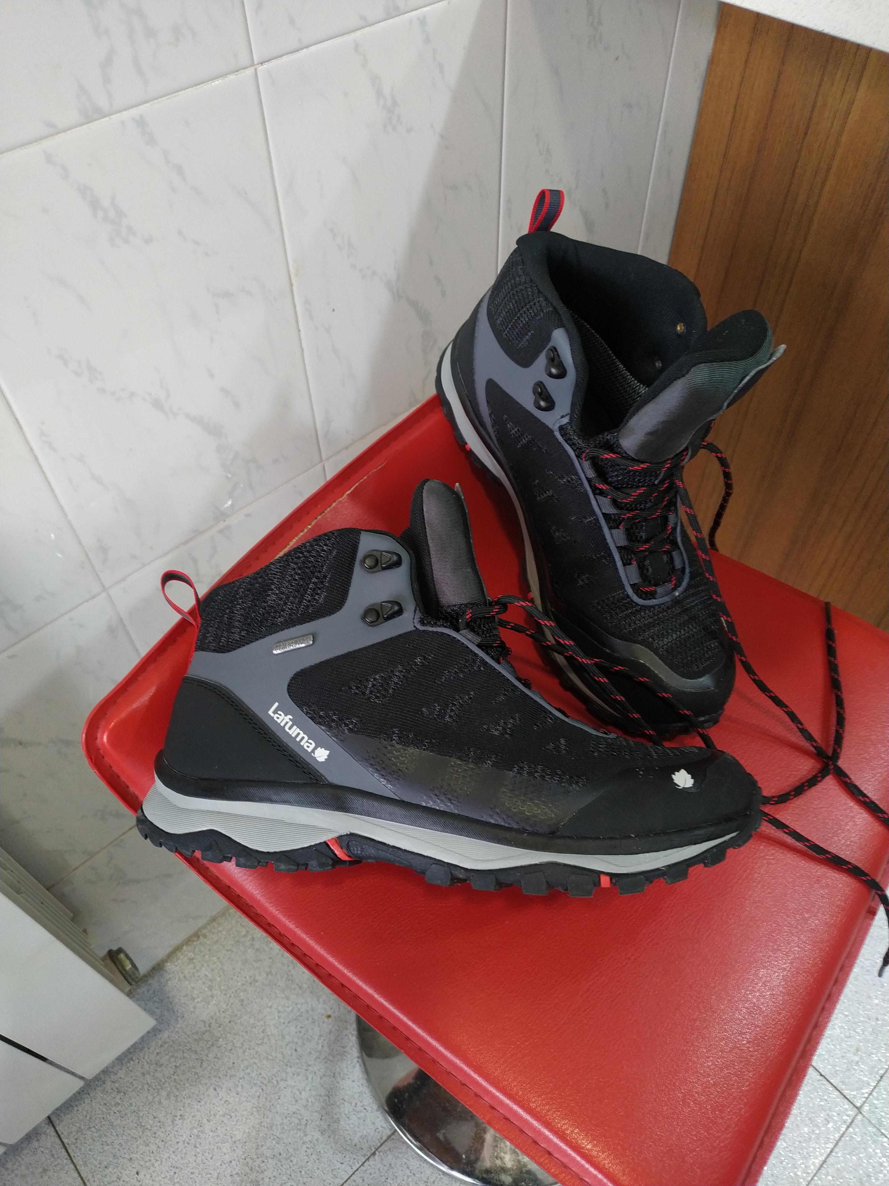 Très bonnes chaussures
